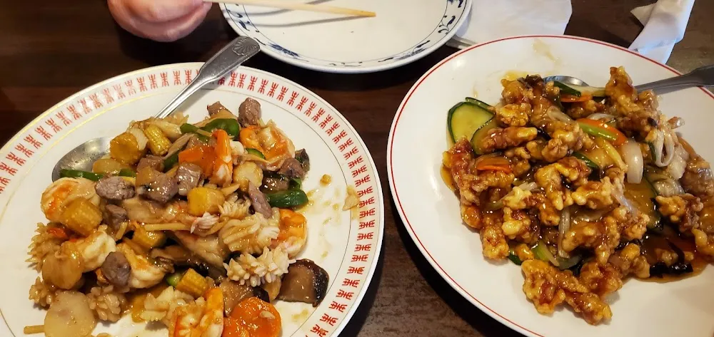 Left Is Happy Family Right Is Is Sweden Sour